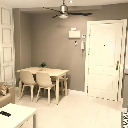 Vegas Apartment