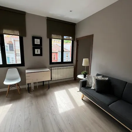 拉斯维加斯公寓 *